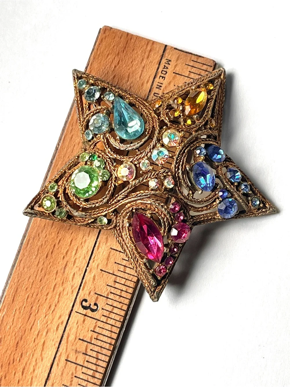 La Roco Star Brooch Pin Rainbow Jewel Gold Tone Rhinestones 1950s 2.5